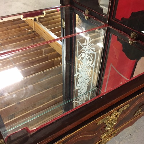 Ornate Burl Walnut French Style Display Cabinet With Brass Accents Glass Shelves - Picture 11 of 11