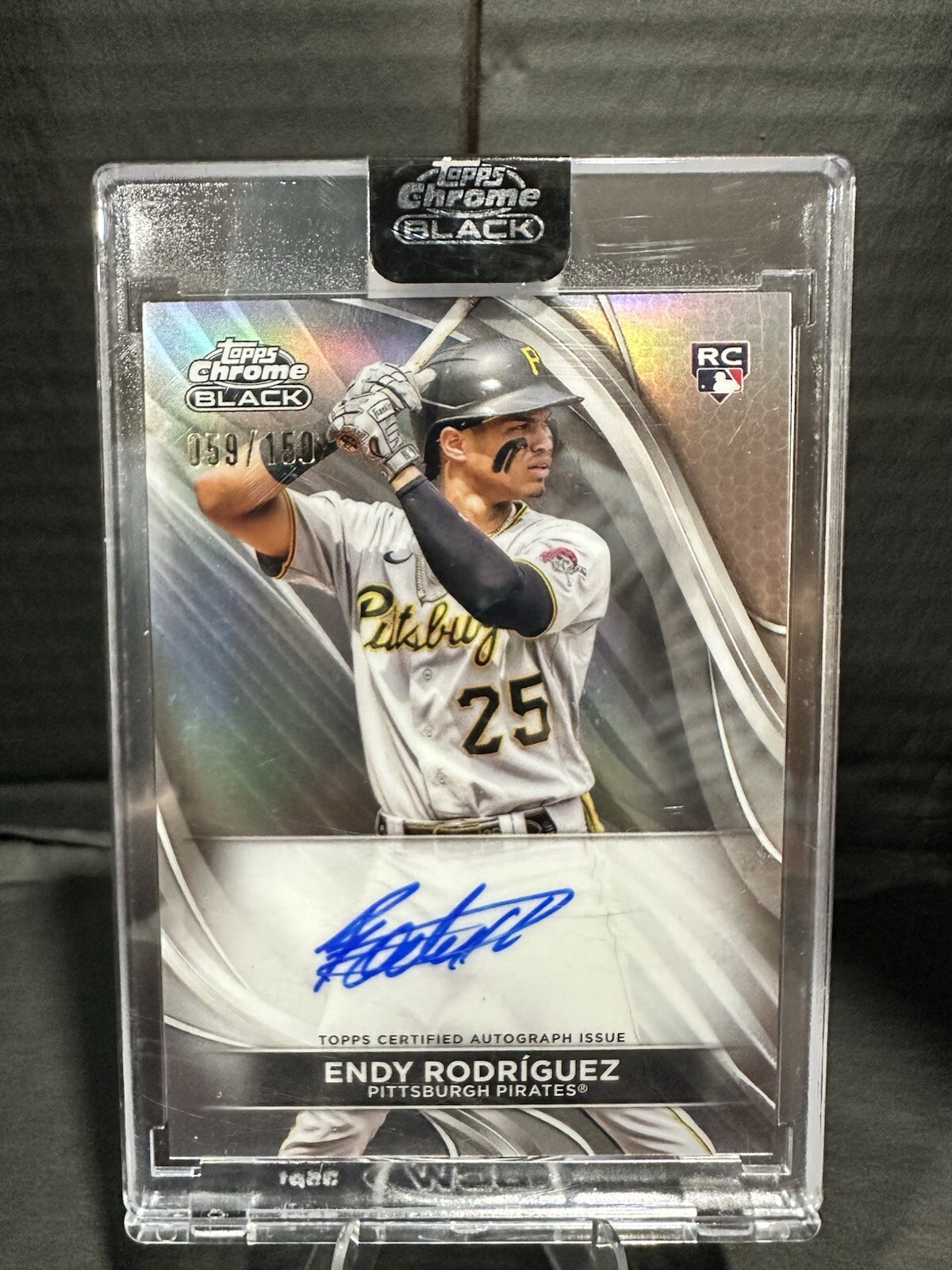 2024 Topps Chrome Black - Autographs Refractor Endy Rodriguez /150 RC