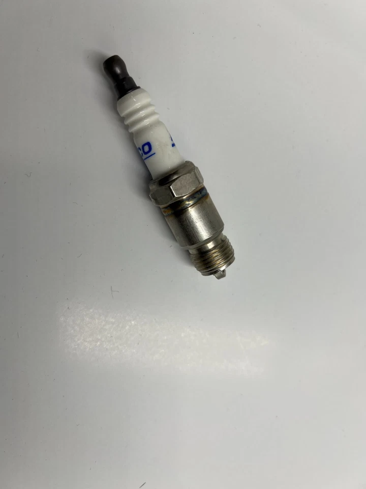 (QTY 4) ACDelco Spark Plug 19355200 MR43T for 1970 Chevrolet Blazer Models - Image 3 of 4