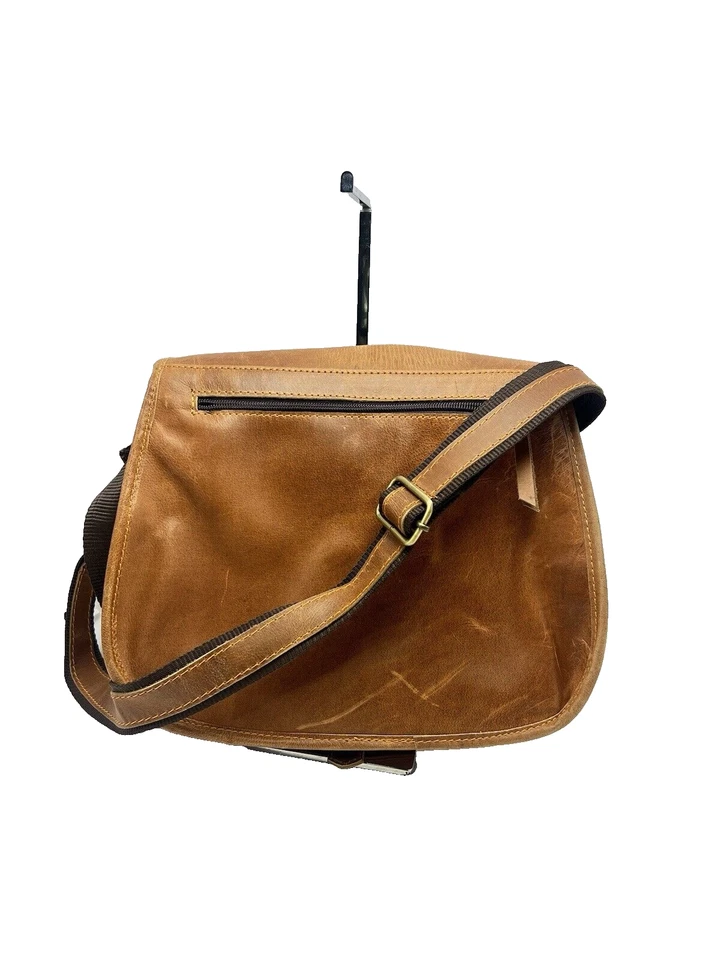 Bandolera vintage de cuero sintético tostado con silla de montar Foto 2 de 4