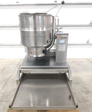 GROEN TDH/40 TILTING 40 QUART GAS STEAM KETTLE, TRAY, FILL SPIGOT, FREE SHIP