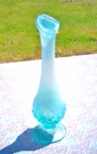 NICE VINTAGE FENTON Blue Opalescent Lily Of The Valley URANIUM Swung Vase