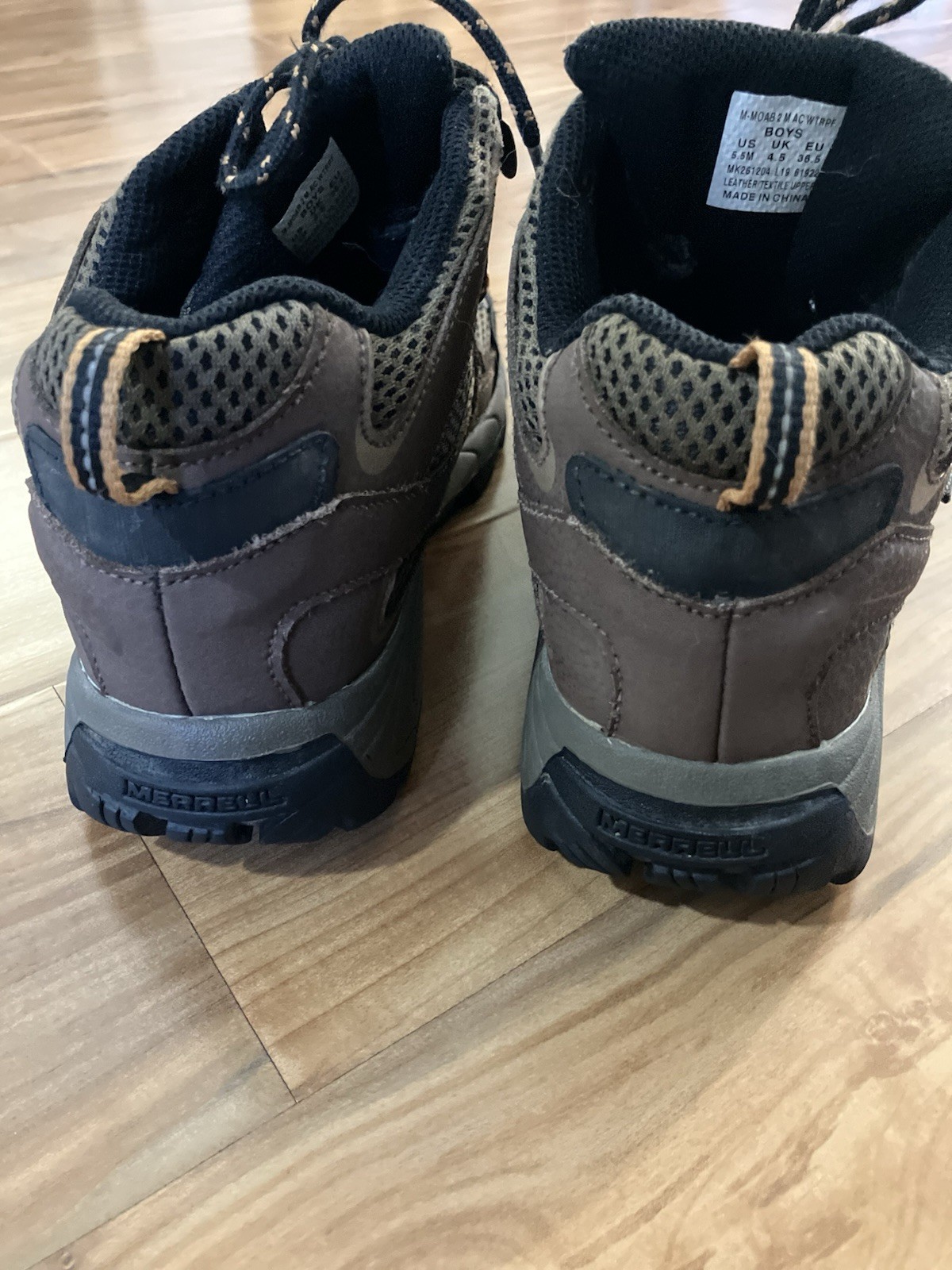 Stivali da trekking Merrell giovani taglia Scarpe da esterno impermeabili 5 5 Moab 2 marrone medio