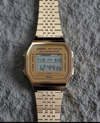 Casio ABL-100 Gold Bluetooth Step Tracker Watch | Illuminator