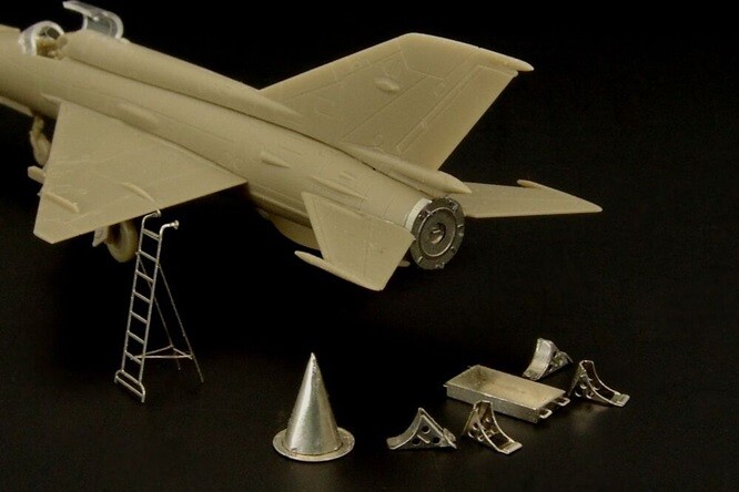 Brengun BRL144036 - 1:144 MIG-21 Maintenance Accessories (Eduard-Atack) -