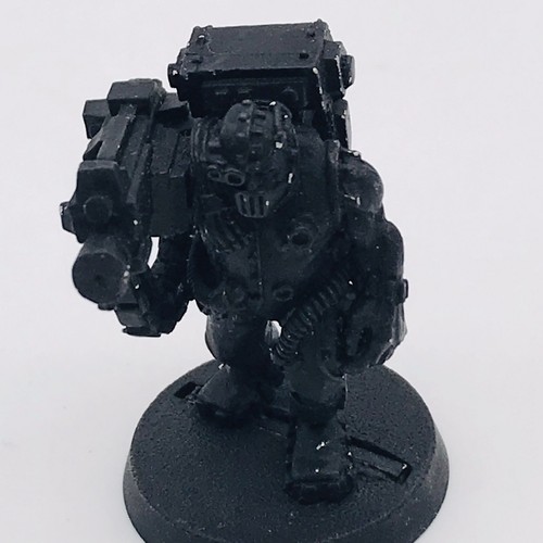Warhammer 40k • Space Marine Techmarine with Servitors • Metal - Picture 2 of 12