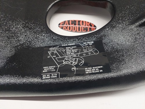 GENUINE HARLEY DAVIDSON Seat Trim Panel 52243-83A - Picture 5 of 7