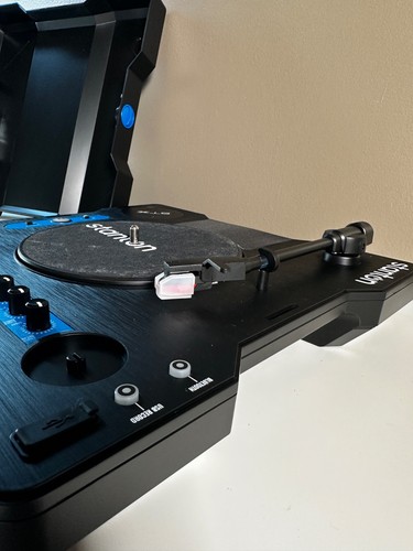 Stanton STX Limited-edition Portable Scratch Turntable - Picture 8 of 21