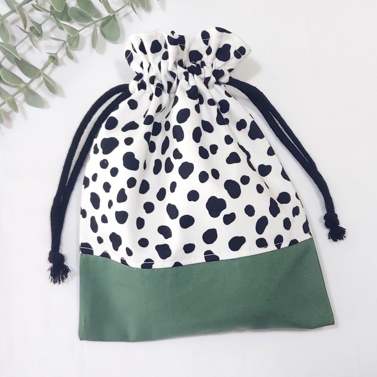 Dalmatian pattern drawstring bag drawstring acces… - image 2