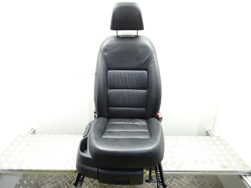 STOEL RECHTS VOOR Skoda Octavia Combi (1Z5) 1Z4881022KM - Afbeelding 1 van 6