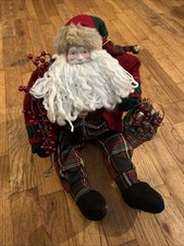 Santa Clause Posable Christmas Decor Holding A Basket and Berries GUC