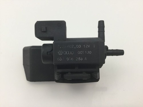 Audi A4 S4 B5 8D 1995 Benzin 92kW Turbolader Druckwandler Magnetventil GOD39304