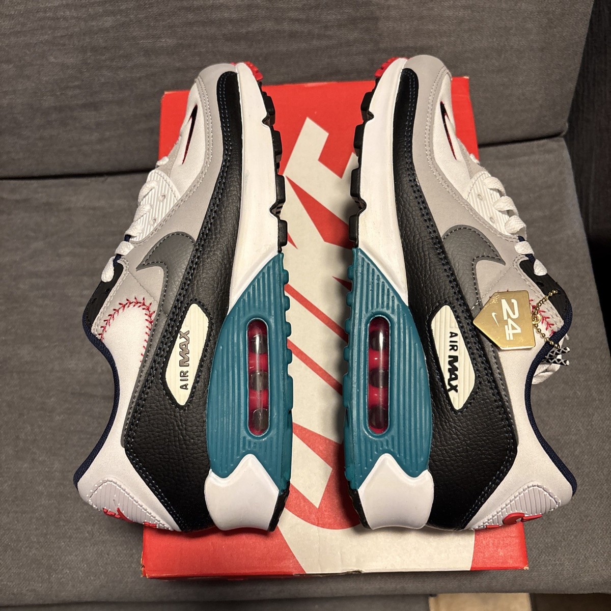 Size 10 - Ken Griffey Jr. x Nike Air Max 90 Backwards Cap 