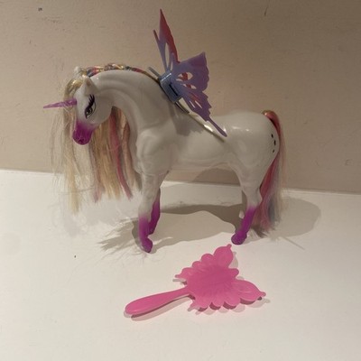 Bratz - Fashion Pixiez - weißes Einhorn Pony Pferd mit Flügeln und Kamm