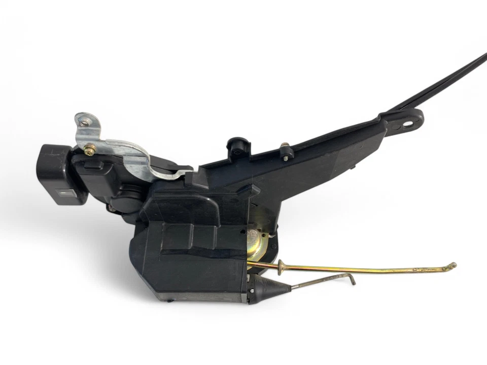 Lexus IS300 2003 actuador de bloqueo de pestillo de puerta delantero izquierdo lado del conductor OEM 126 #A43 Foto 4 de 4