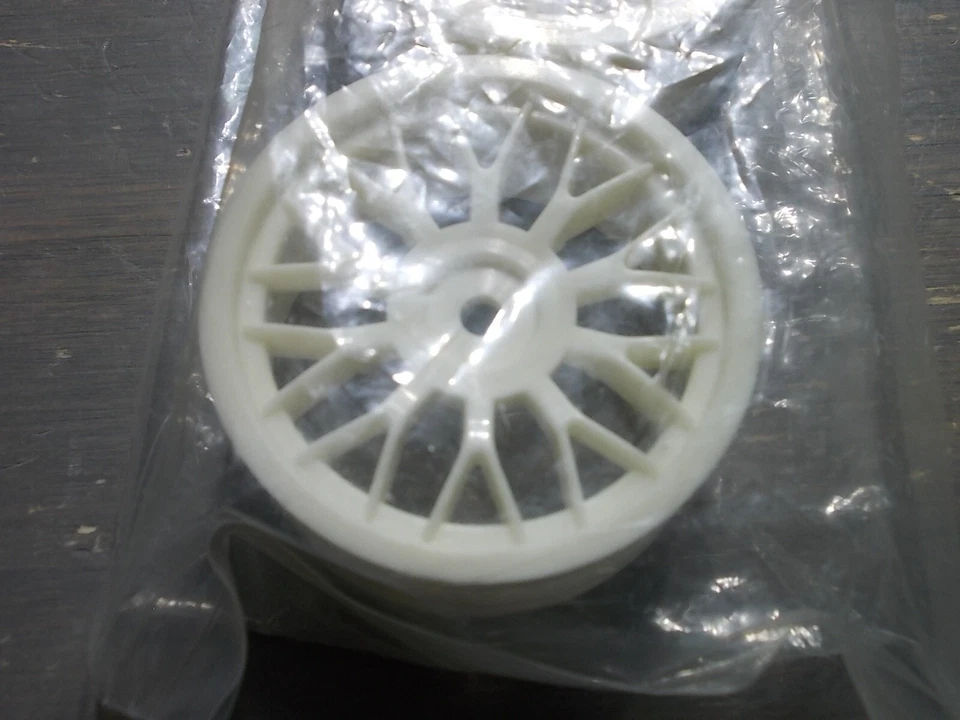 92445 Wheel (Mesh/White) #2 - Kyosho Pure Ten Spider GP EP TF-2 TF-3 Fazer TF-4 - Image 2 of 4
