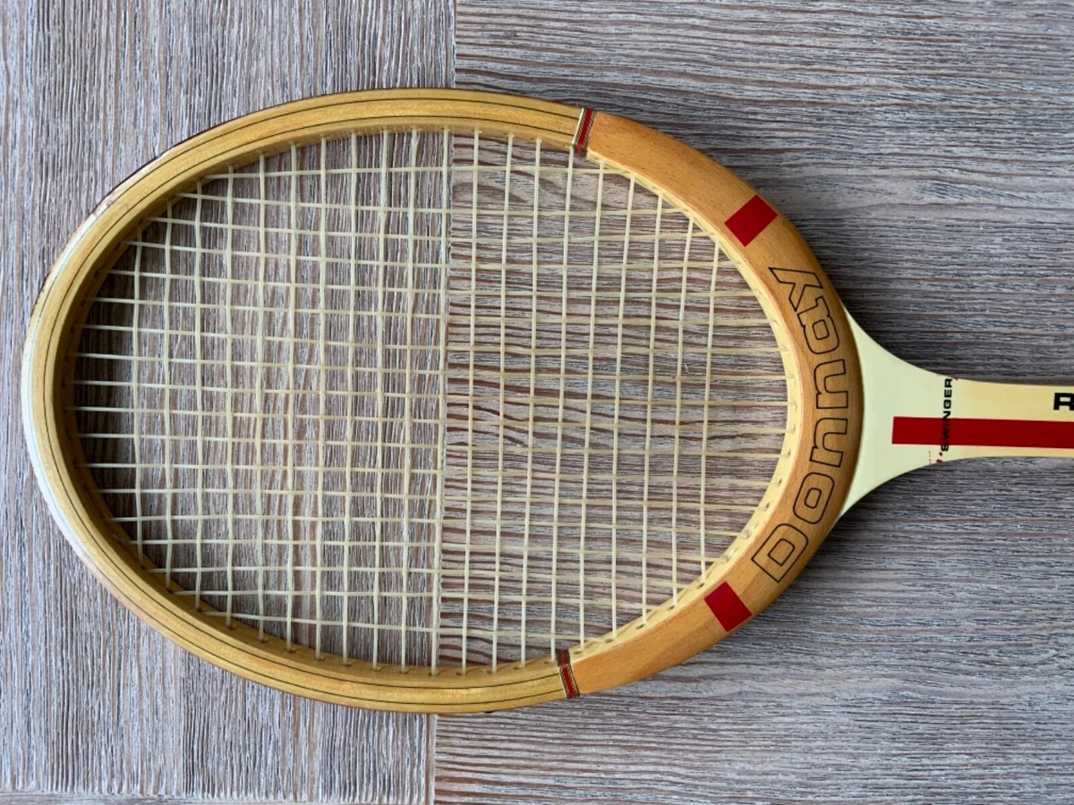 Tempo Eroberer tarnen alte tennisschläger aus holz Verdauungsorgan Übersetzen Durchbruch