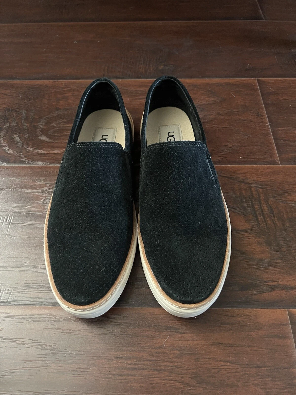 Scarpe da ginnastica UGG slip on in pelle scamosciata da donna taglia 6 5 nero nudo