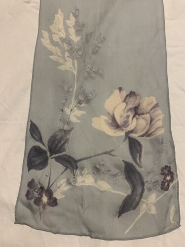 Vintage Coach- New York Violet Color Floral Long Scarf On Gray Background-56x10 - Picture 2 of 6