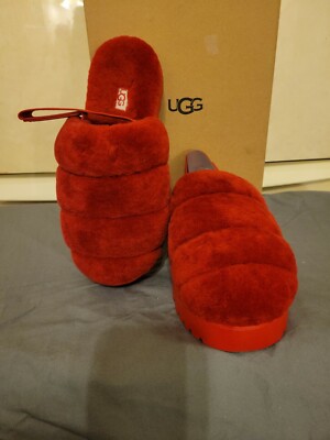 Women's UGG UGG Super Fluff Fur Slippers Red Size (NIB)