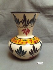 vase ancien en faïence bretonne de saint Jean la Poterie, H: 16 cm (réf CB57)