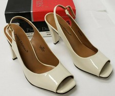 Pierre Dumas Womens Heels Bone Patent Buckle Ankle Strap size 6M