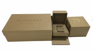 burberry watch box