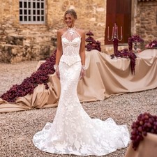 Pearl Mermaid Wedding Dress With Corset Elegant Lace Appliques Halter Bride Gown