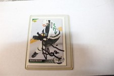 1992-93 Upper Deck Hockey Derian Hatcher Card #287 Autographed