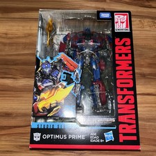 Hasbro Studio Series 05 Voyager Transformers Optimus Prime Action Figure