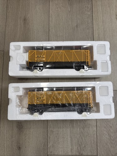 Par de coches ATLAS O-Scale M-K-T 40' #47056 47077 O602-1 | Condition: New