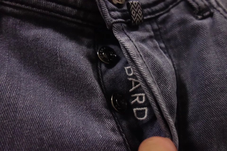 Pantalones de mezclilla Jacob Cohen para hombre 30 grises ajustados rectos con botones elásticos Italia Foto 2 de 4