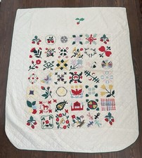 Pictorial Appliqu Quilt Made Circa 1940s To 1960s Size 82 X 66