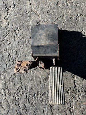 2003 Bobcat Toolcat 5600 A Series Drive & Brake Pedal Assembly Used Ok