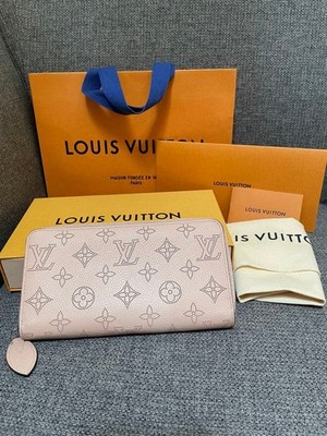 Louis Vuitton Zippy Wallet Mahina