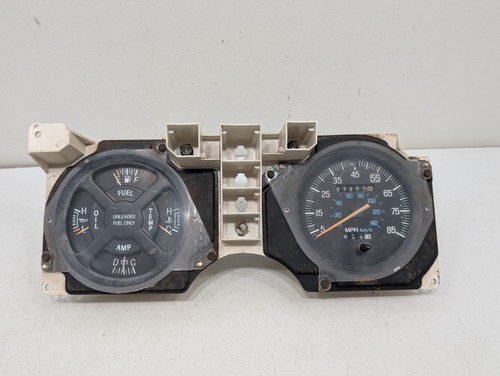 1983-1988 Ford Bronco II/ Ranger Instrument Gauge Cluster Speedometer Gage Used - Picture 1 of 18