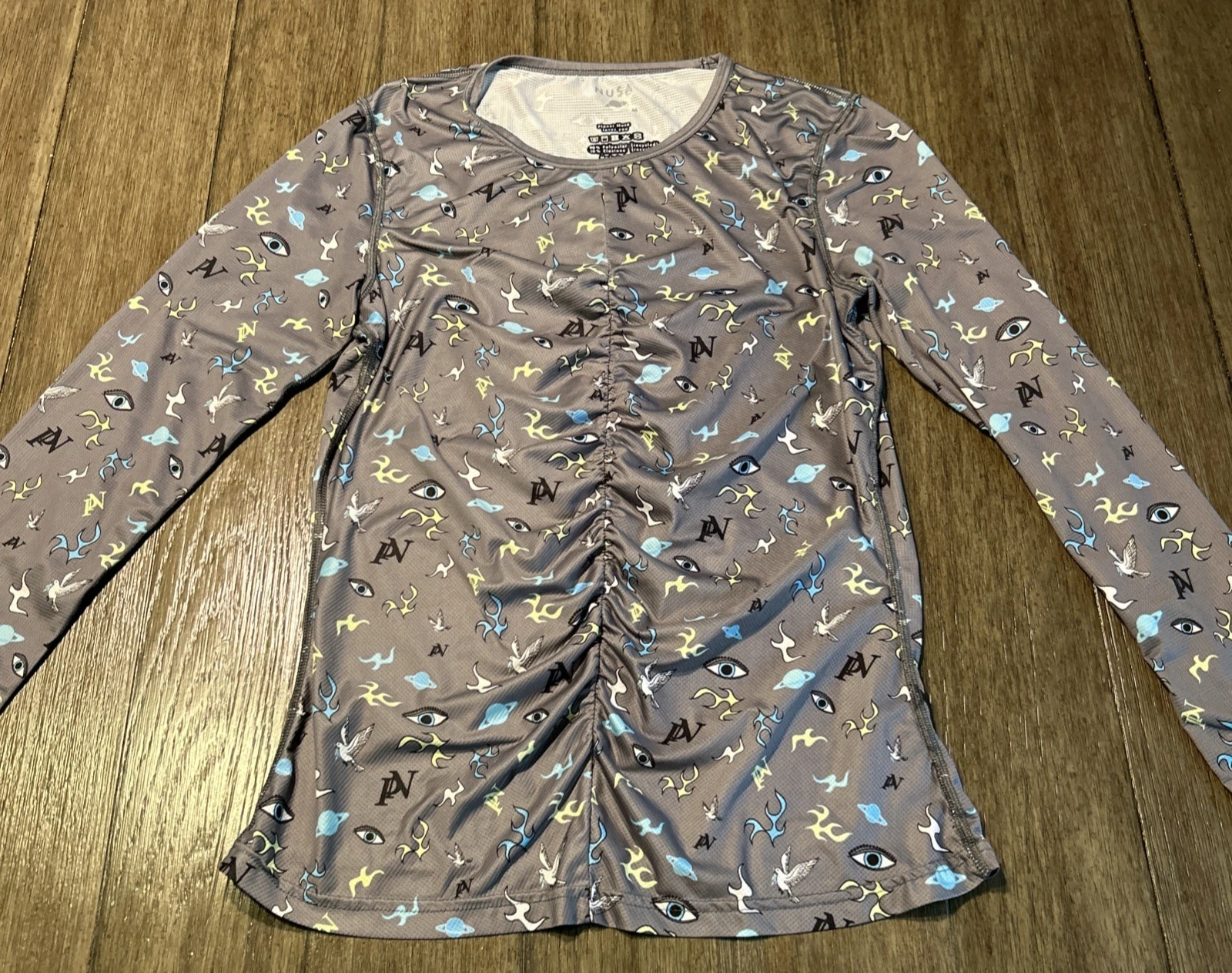 Planet Nusa Women's MEDIUM Activewear Long Sleeve Shirt (Denmark Company)
