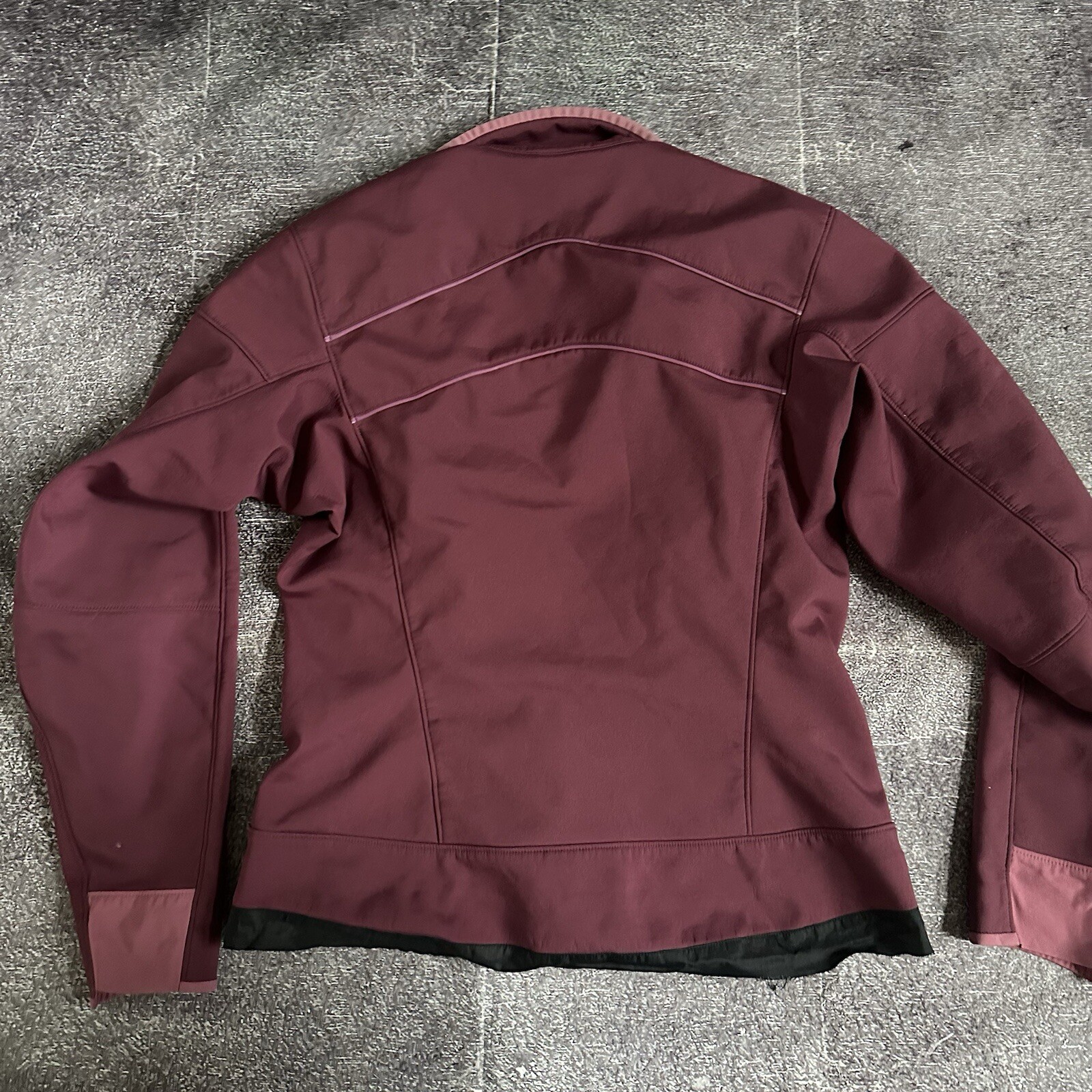 Giacca donna vintage Arc'teryx viola rosa morbida foderata in pile con zip taglia M