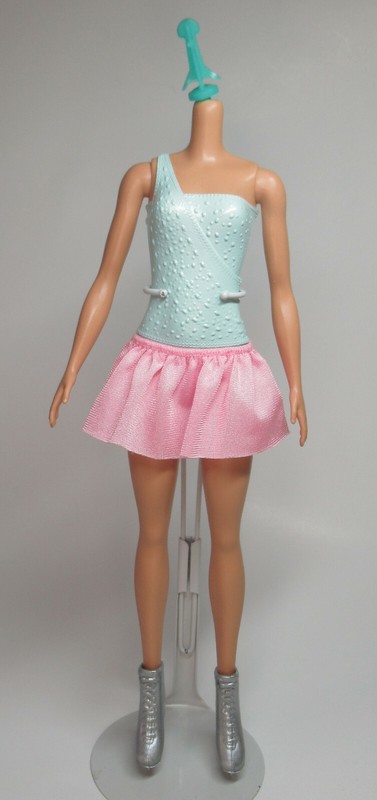 Mattel Barbie Sports Career Set Replacement Ice Skater Doll Body Ice Skates Skir
