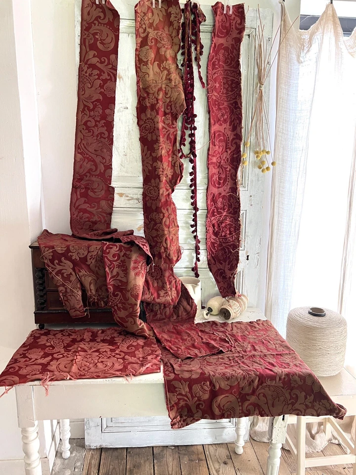 PAQUETE #3 Antiguo CORTE DAMASCO SEDA TELA LOTE ARTESANÍA arabescos c1900 Foto 2 de 4