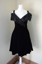 Vintage Betsy Adam Prom Dress 4 Velvet Beaded Off Shoulder Black Whimsygoth 80s