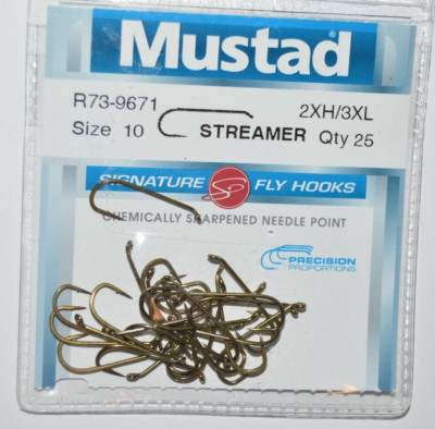 mustad signature fly hooks value pack r73-9671 streamer 2xh/3xl size 10