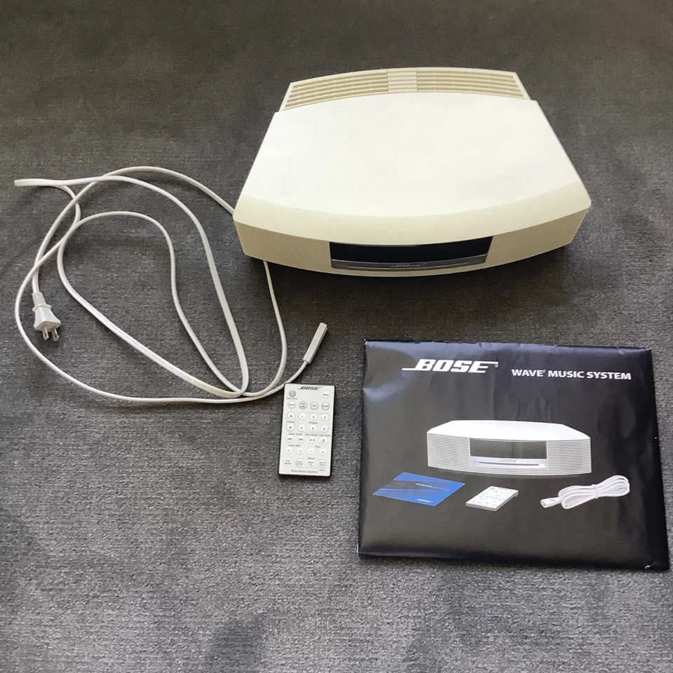 Bose Wave Music System CD Player AM/FM Radio With Remote Original Box (CD Skips) - Image 3 of 4