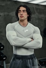 YOUNGLA SOLD OUT - 8004 - BATMAN COMPRESSION LONGSLEEVES - OFF-WHITE - LARGE