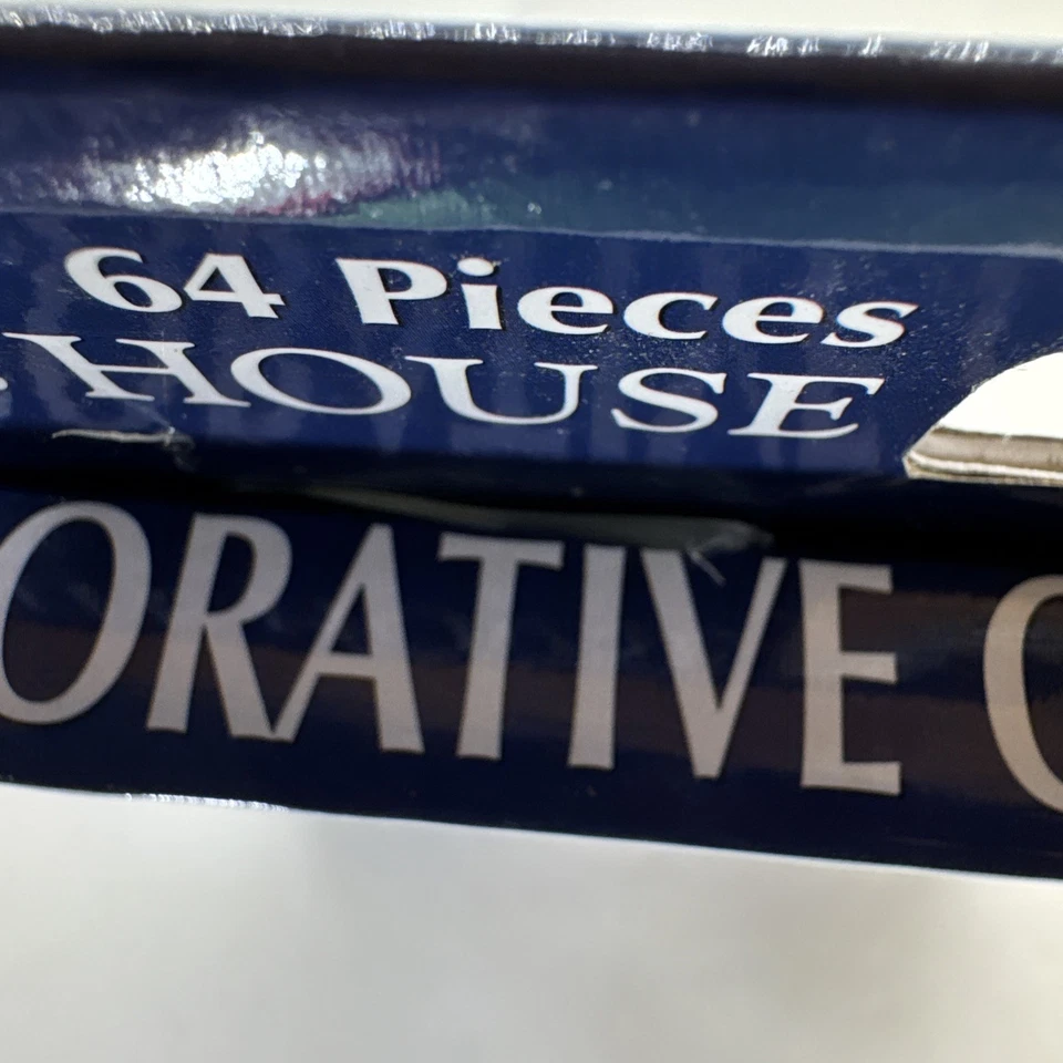 Daron - The White House 3D Puzzle Model Kit- 64 Pieces - Washington DC - NEW! - Image 4 of 4