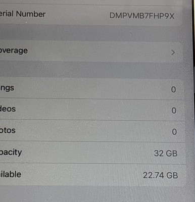 Apple iPad  A1822 MPGT2LL/A 5th Generation 32GB - Gold - Factory Reset FREE S/H