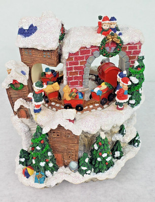 Vintage San Francisco Music Box Co. Santa Village Train Music Box WORKS!