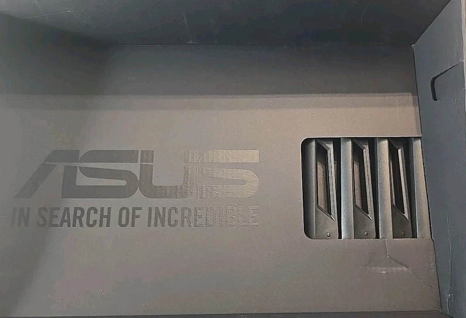 ASUS AC3100 RT-AC3100 Extreme Wi-Fi Wireless 4-Port Dual-Band Gigabit Router - Image 3 of 3