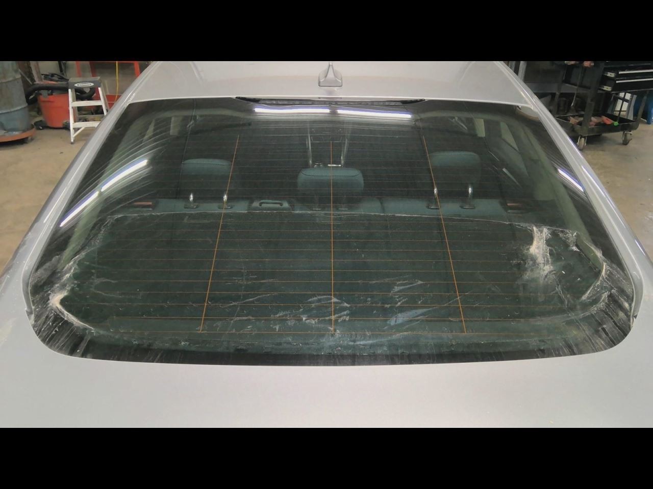 Back Glass Heated Fits 19-20 FUSION 676397
