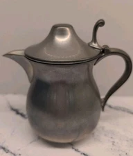 WOODBURY PEWTERERS Pewter Syrup Server 1/2 Pt Pitcher 4.5”H